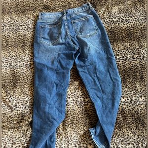 Super cute RE: denim jeans